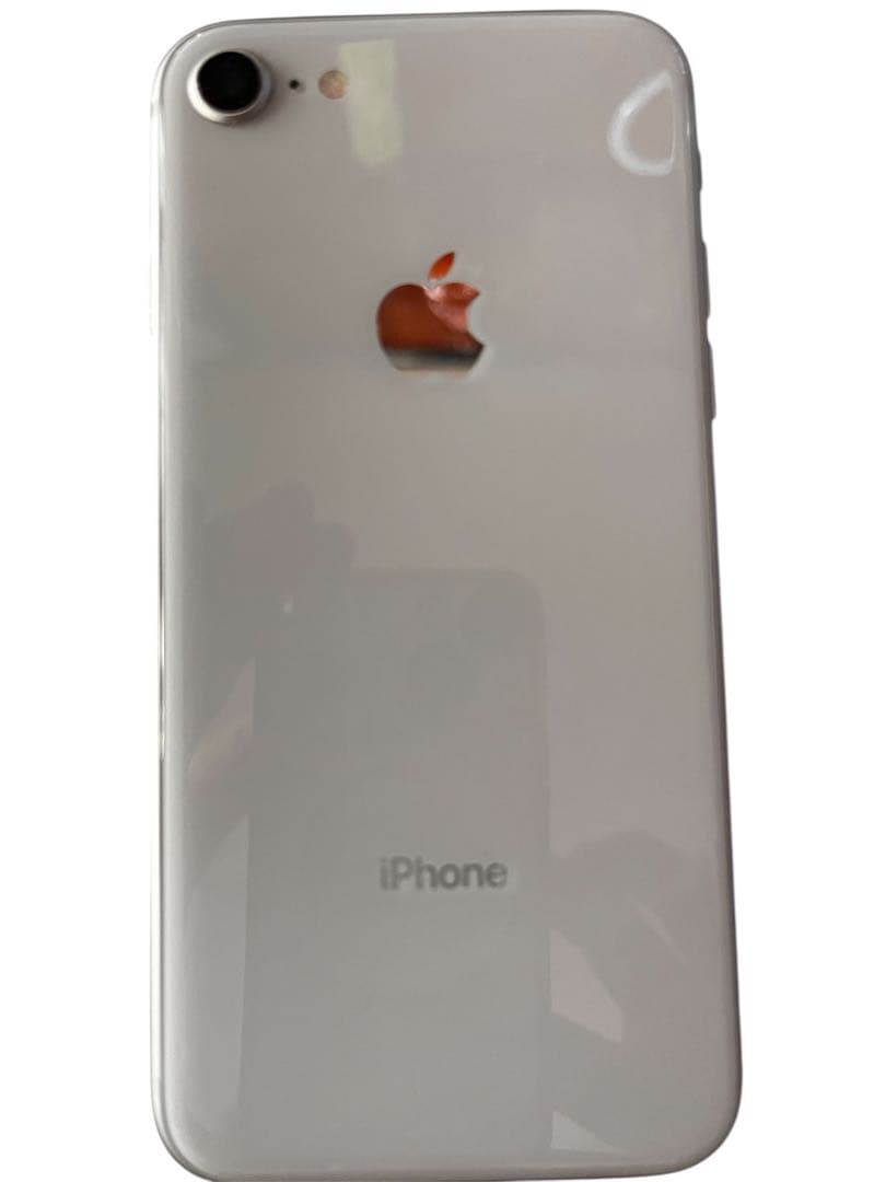 iPhone 8 ホワイト 画面割れあり／バッテリー91％ ホワイト