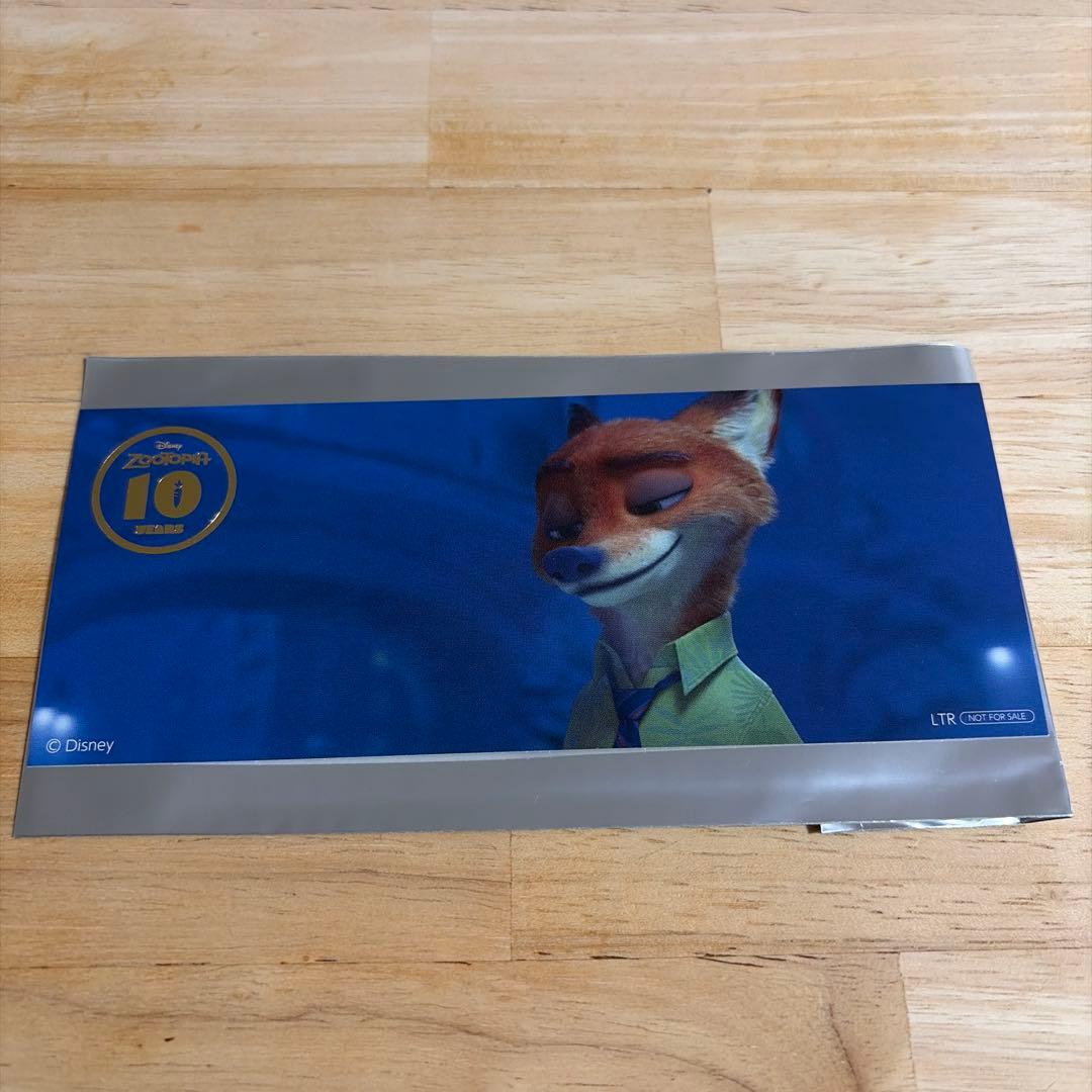 ズートピア2 カフェ 特典 箔押しカード ニック - メルカリ
