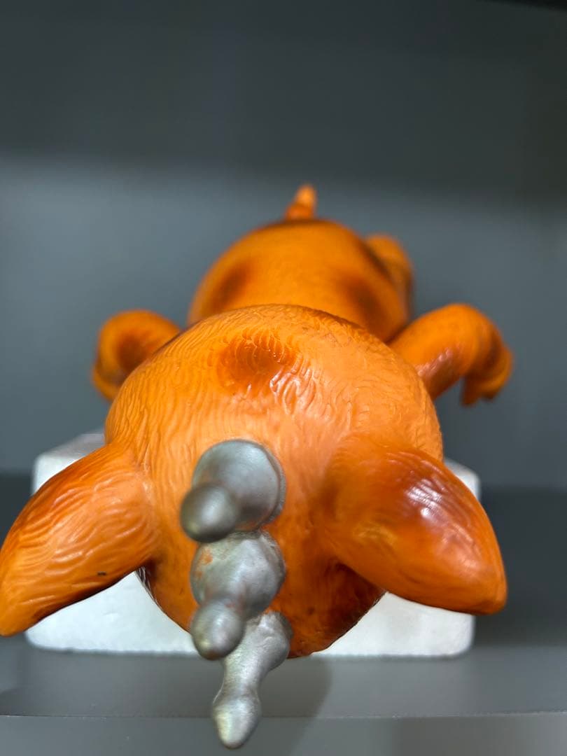 マルサン怪獣ブースカ オレンジ成型 王冠 珍色銀塗装 - メルカリ
