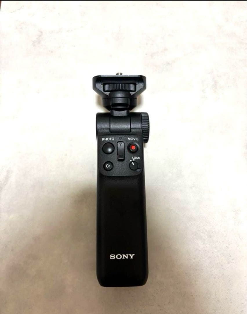 【美品】SONY ZV-E10L レンズキット　グリップ・充電器・予備バッテリー