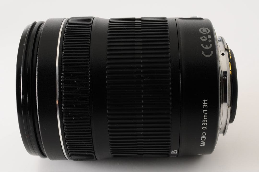 キャノン Canon EF-S 18-135mm f3.5-5.6 IS STM