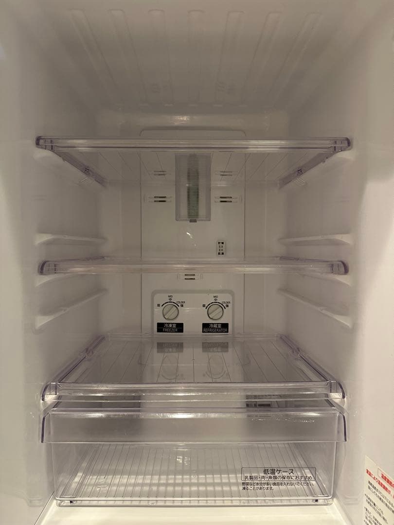 【2/11午前引取り可能な方】Mitsubishi 冷蔵庫 2ドア シルバー