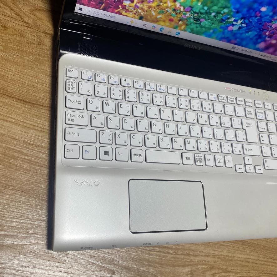 【売れてます】 人気のホワイト SONY VAIO ノートパソコン SSD250