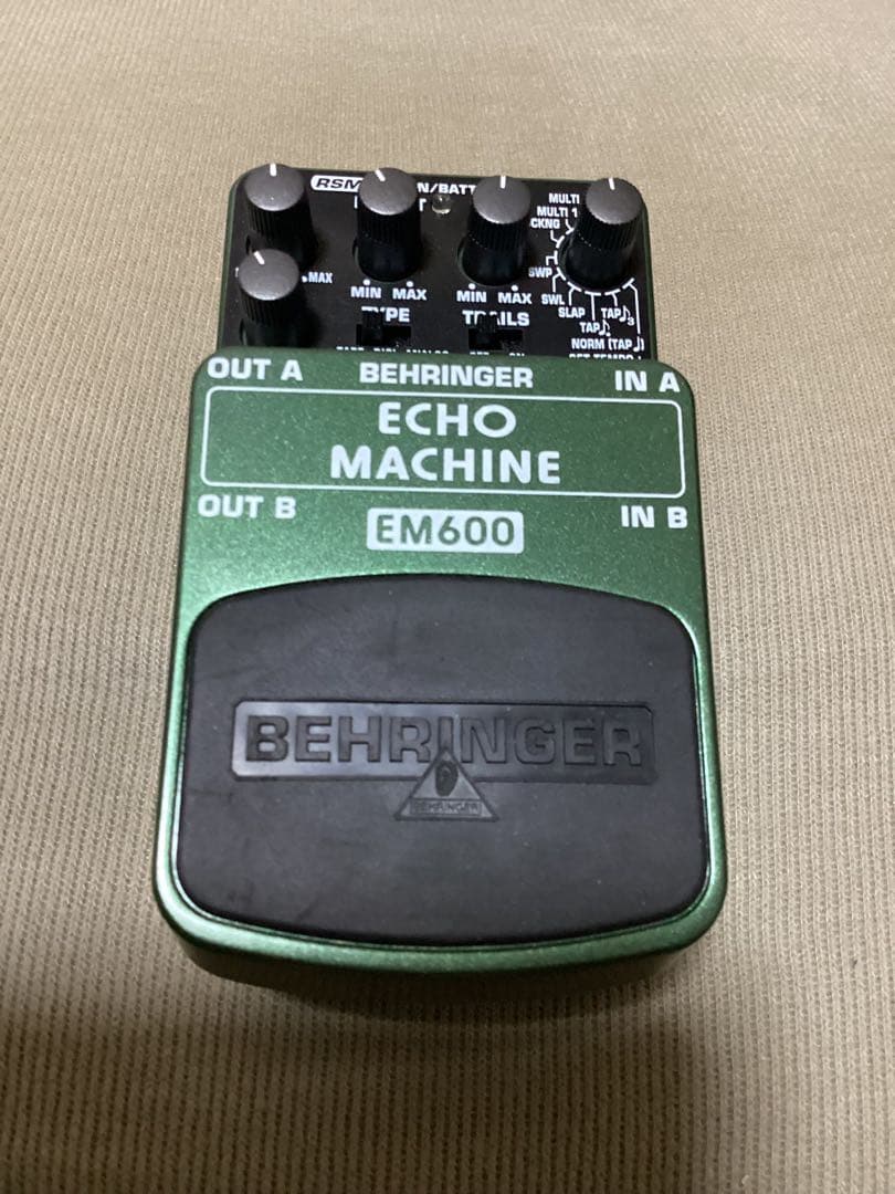 レアBEHRINGER ECHO MACHINE EM600 エフェクター 美品 - メルカリ