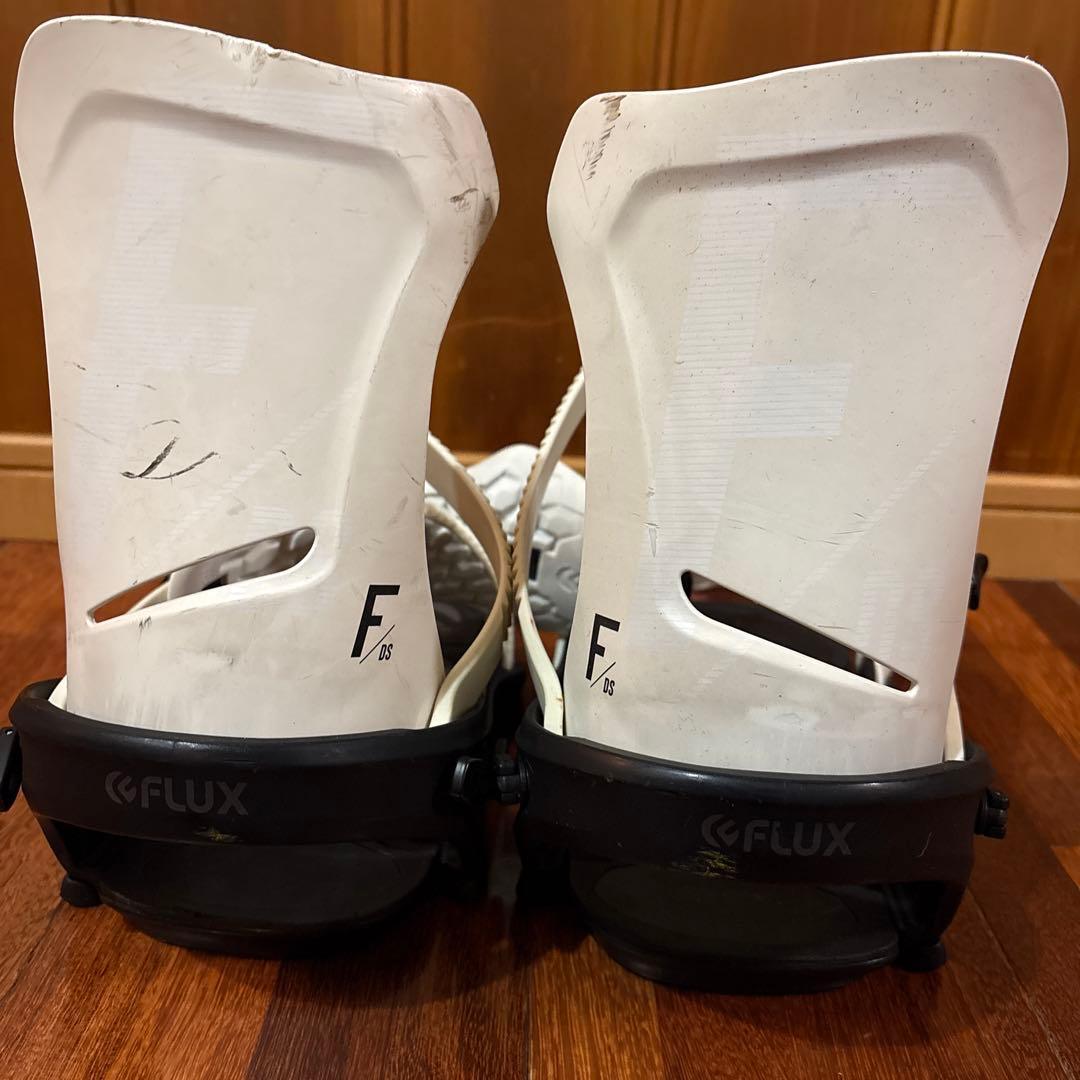 FLUX DSスノーボードビンディング ホワイト スノーボードバインディング ｜ DS | FLUX ONLINE STORE