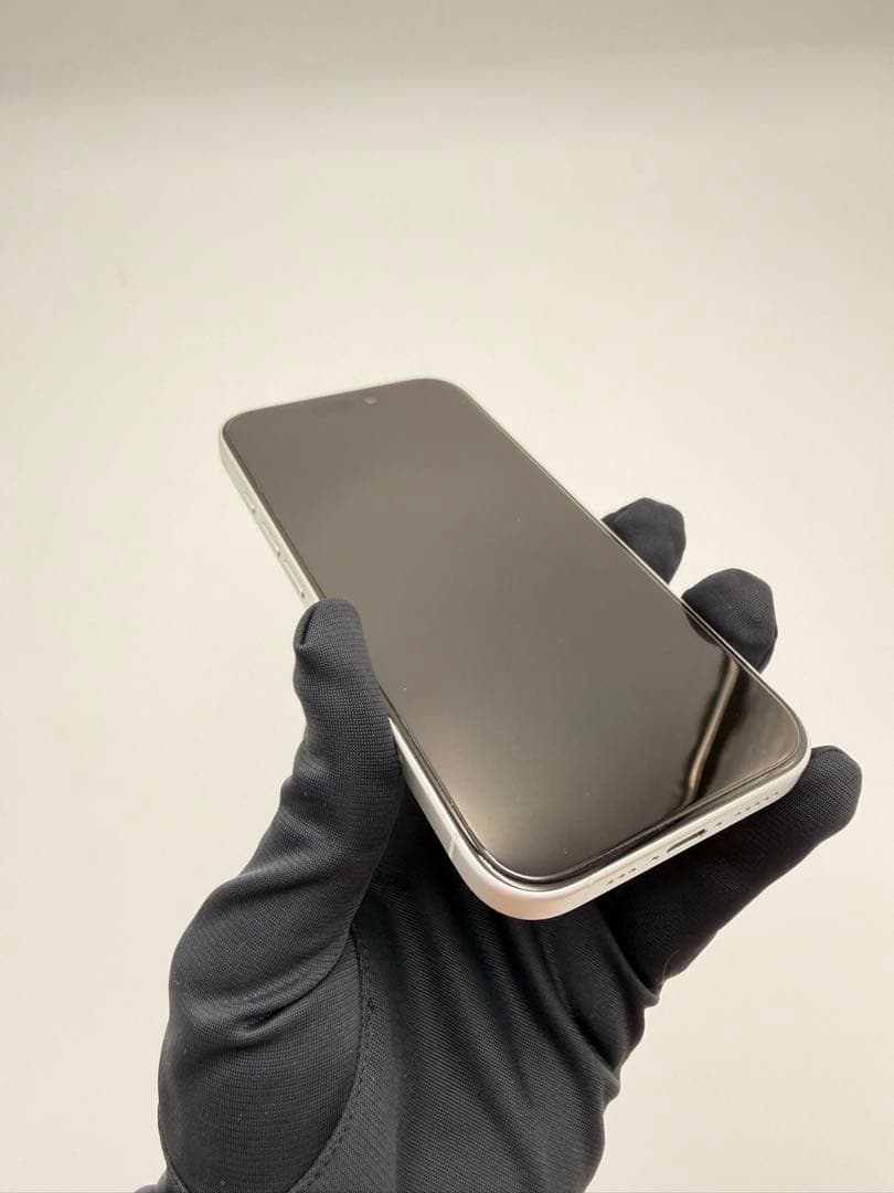 iPhone16 128GB White/ SIMフリー