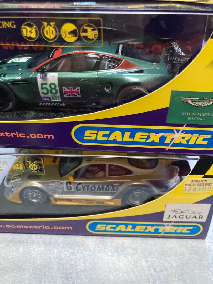 スケーレックス: アストンマーチンレーシングDBR9/ジャガーXKRS【未