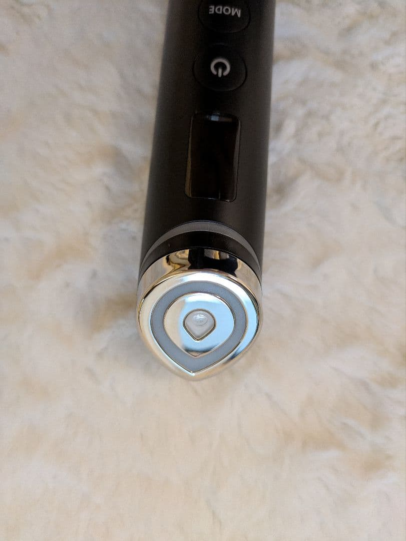 ★雪だるま★【新品同様】medicube AGE-Rブースタープロ