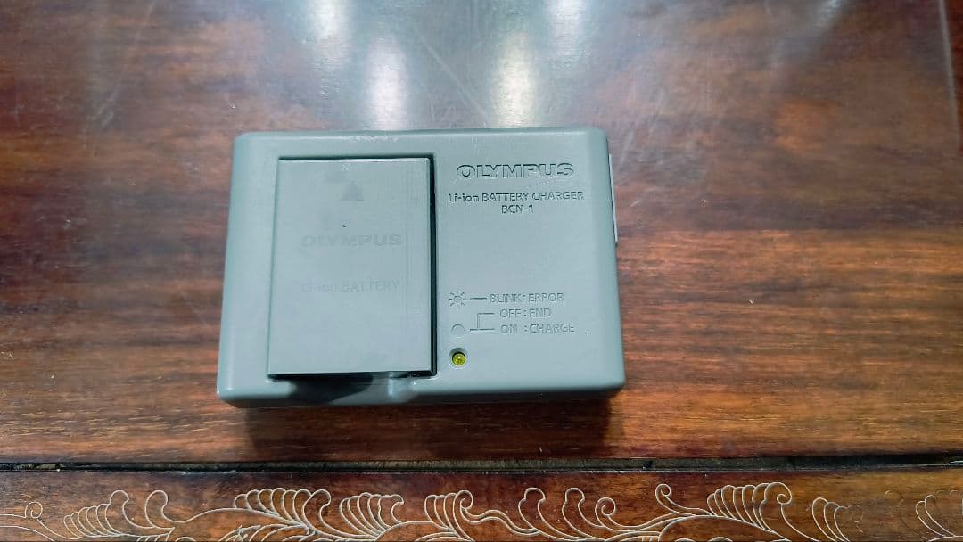 OLYMPUS OM-D E-M1 12-40mm F2.8 レンズキット