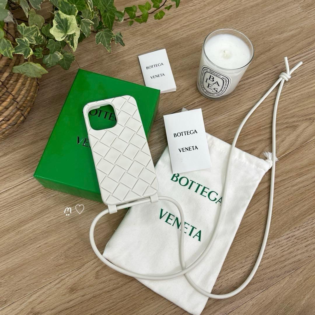 ボッテガヴェネタ iPhone13Proケース 14 15 スマホショルダー - メルカリ