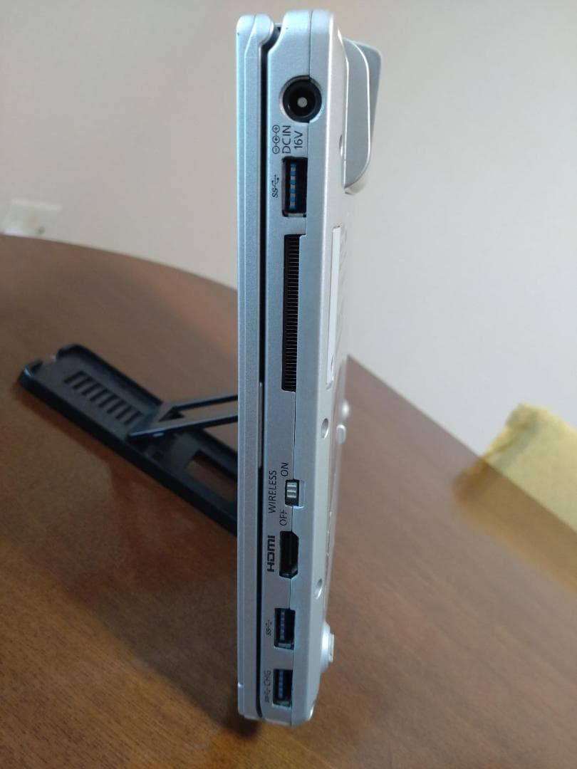 バッテリー良好　Panasonic Let's note CF-SZ5