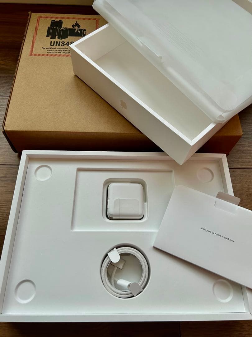 MacBookAir M2 16MB 512GB 13インチ スターライト