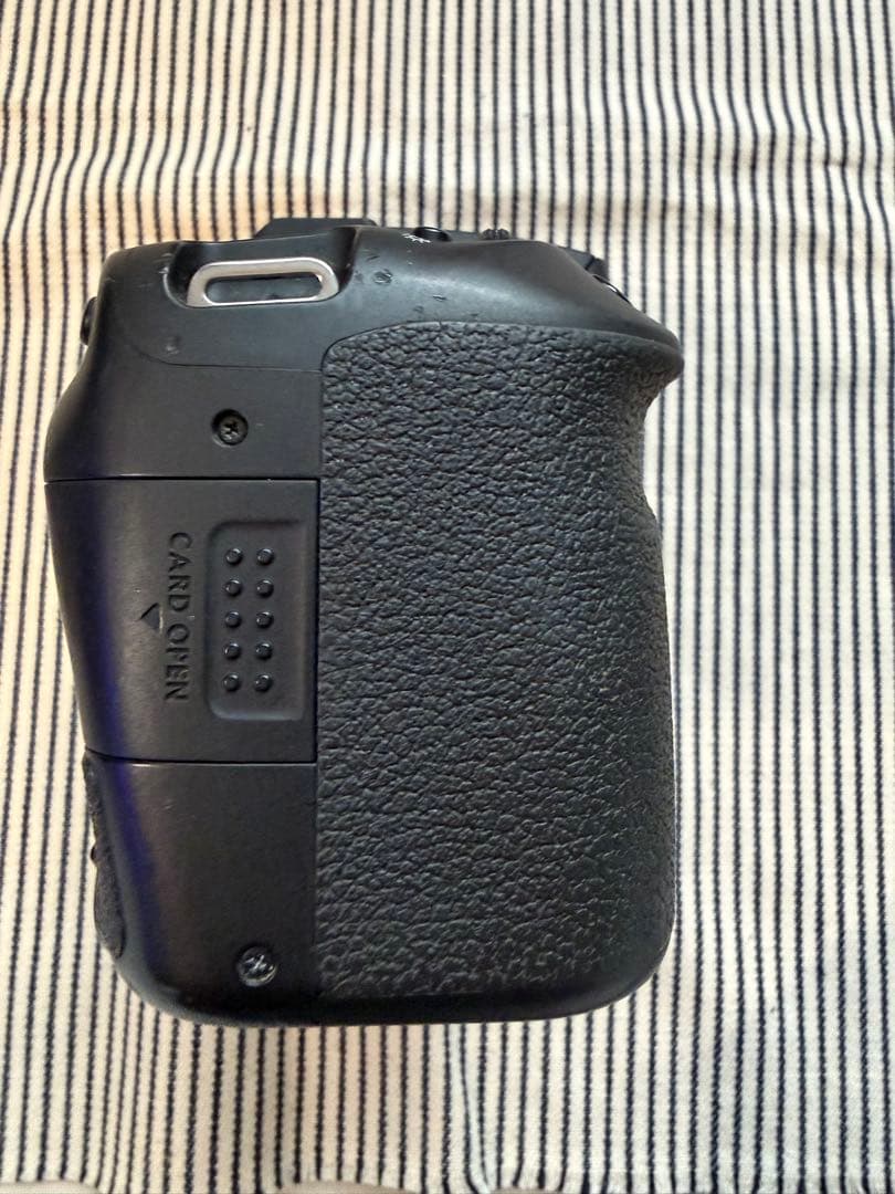 Canon EOS 90D ボディ 一眼レフカメラ