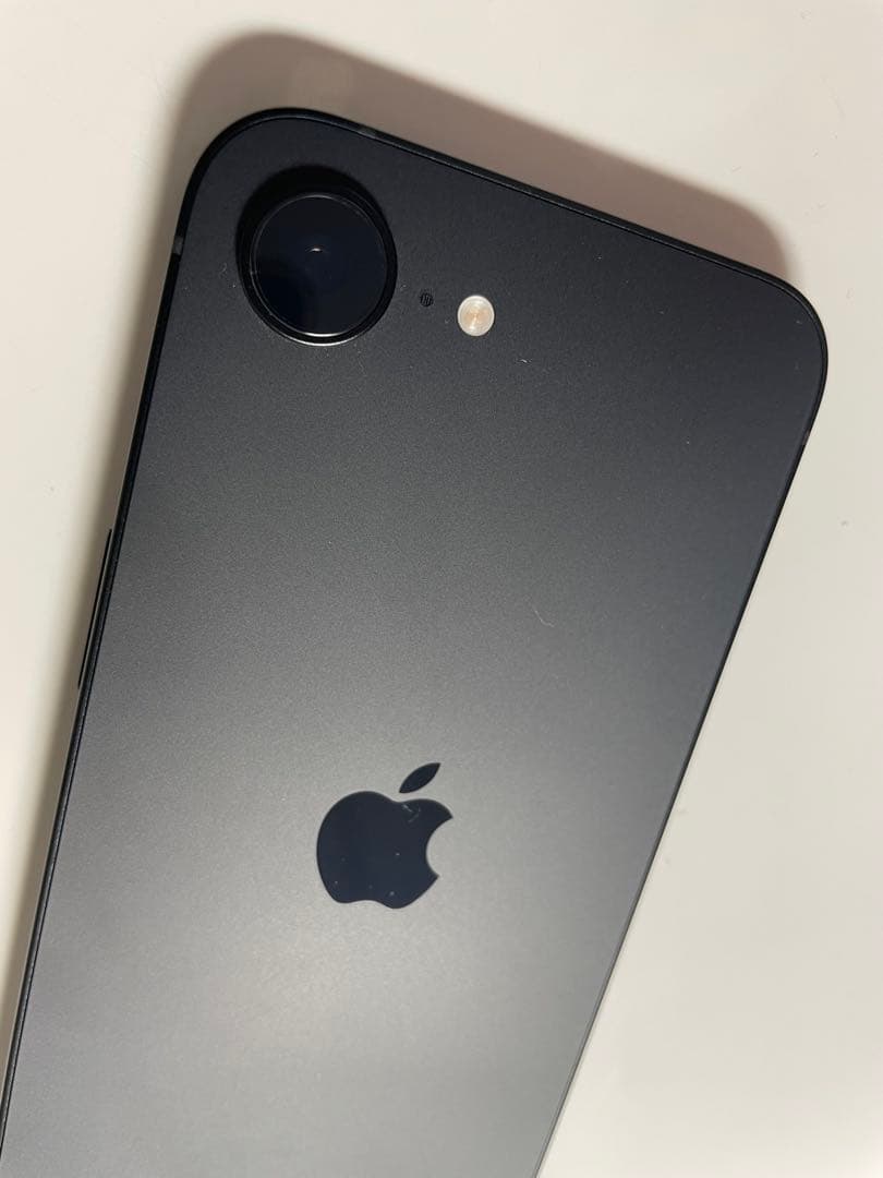 Apple iPhone 16e ブラック 128GB