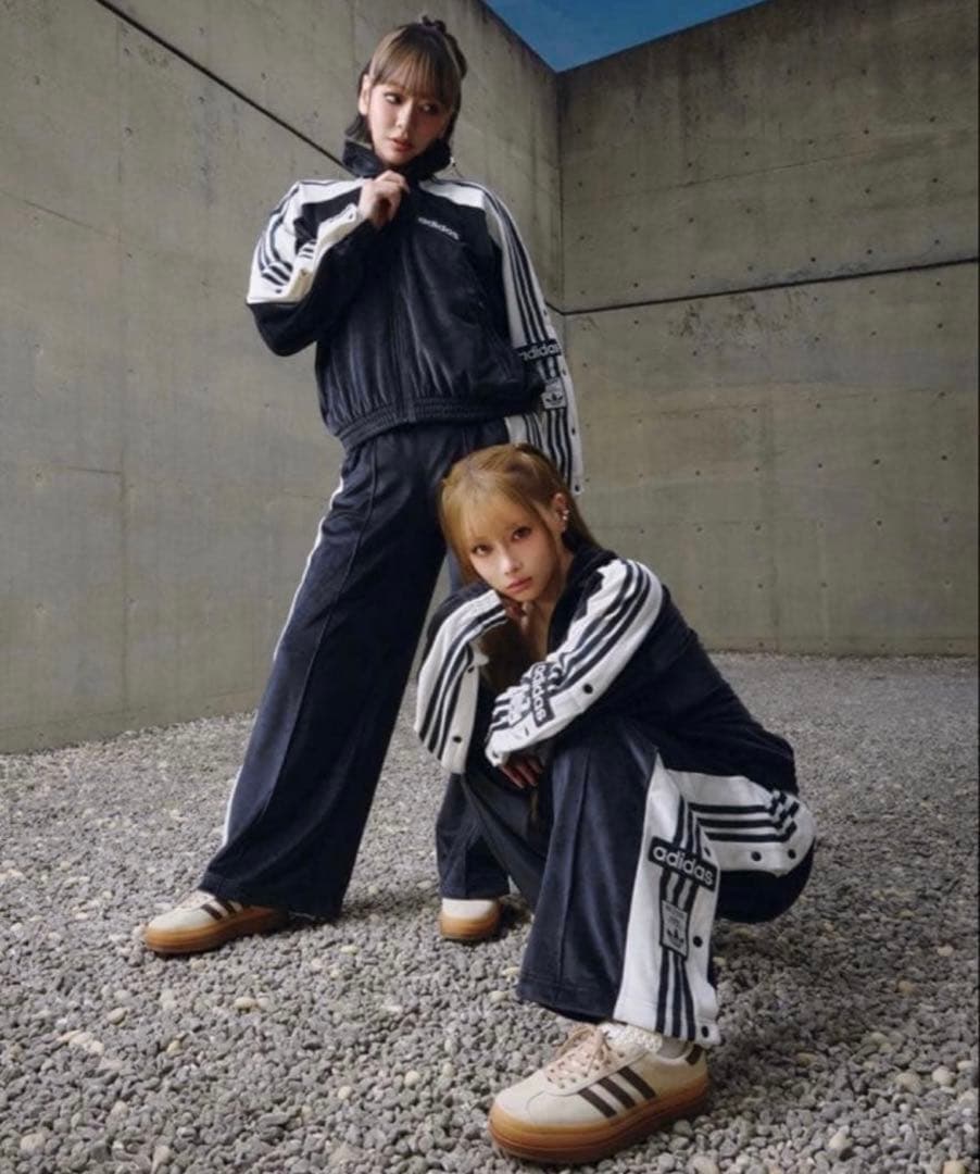 adidas w adibreak velour tp XL 重盛さと美 - メルカリ