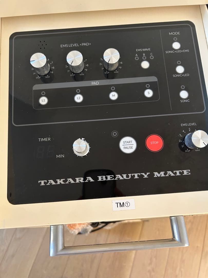 世界特許技術 業務用TMキューブ 筋トレ 超音波/EMS/LED/光