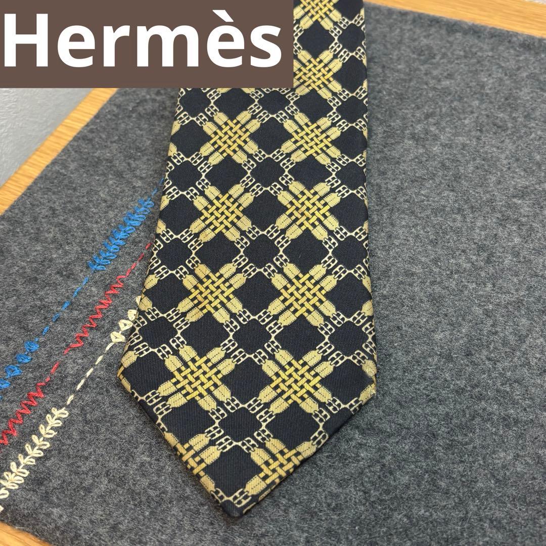 Hermès エルメス ネクタイ 総柄 幾何学模様 メンズ シルク 高級 - メルカリ