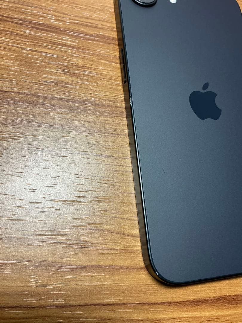 スマートフォン本体 Apple iPhone16e