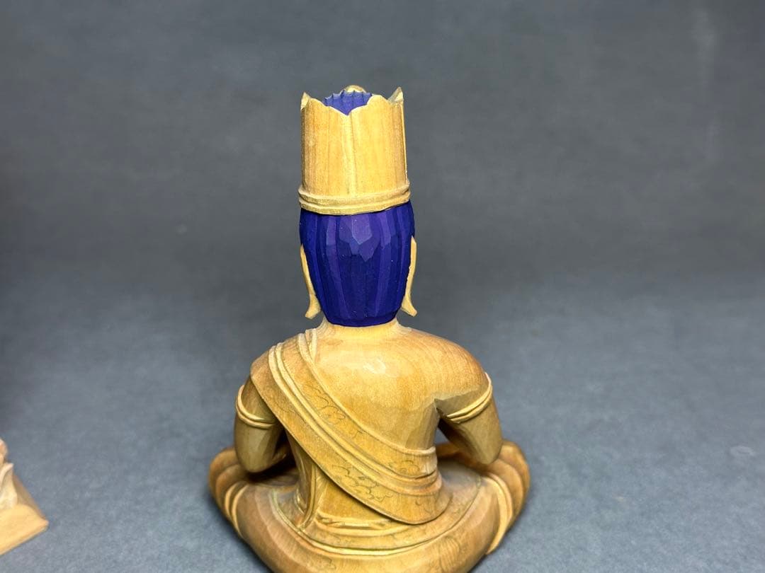 白檀 金泥書 大如来3寸 六角ケマン台 木彫り 仏像 アンティーク 置物