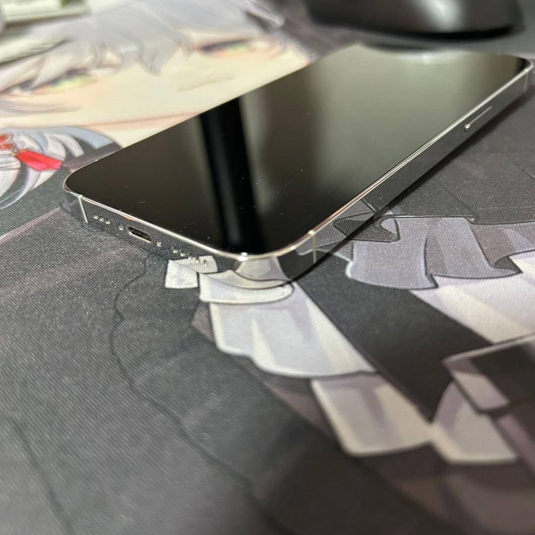 Apple iPhone 13 pro ホワイト 本体　【バッテリー容量80%】