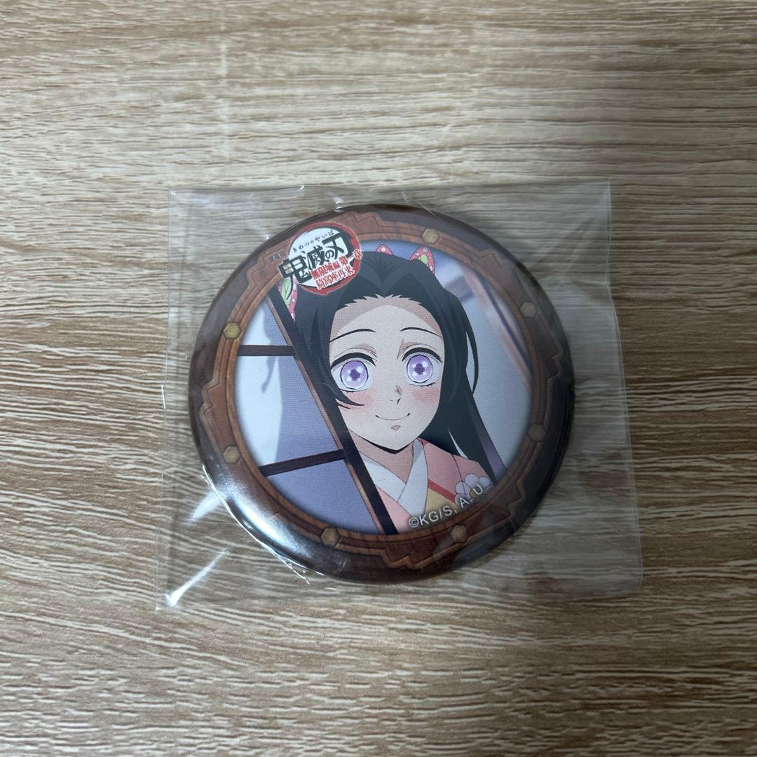 鬼滅の刃 コラボカフェ 第二期 57mm缶バッジ 胡蝶カナエ - メルカリ