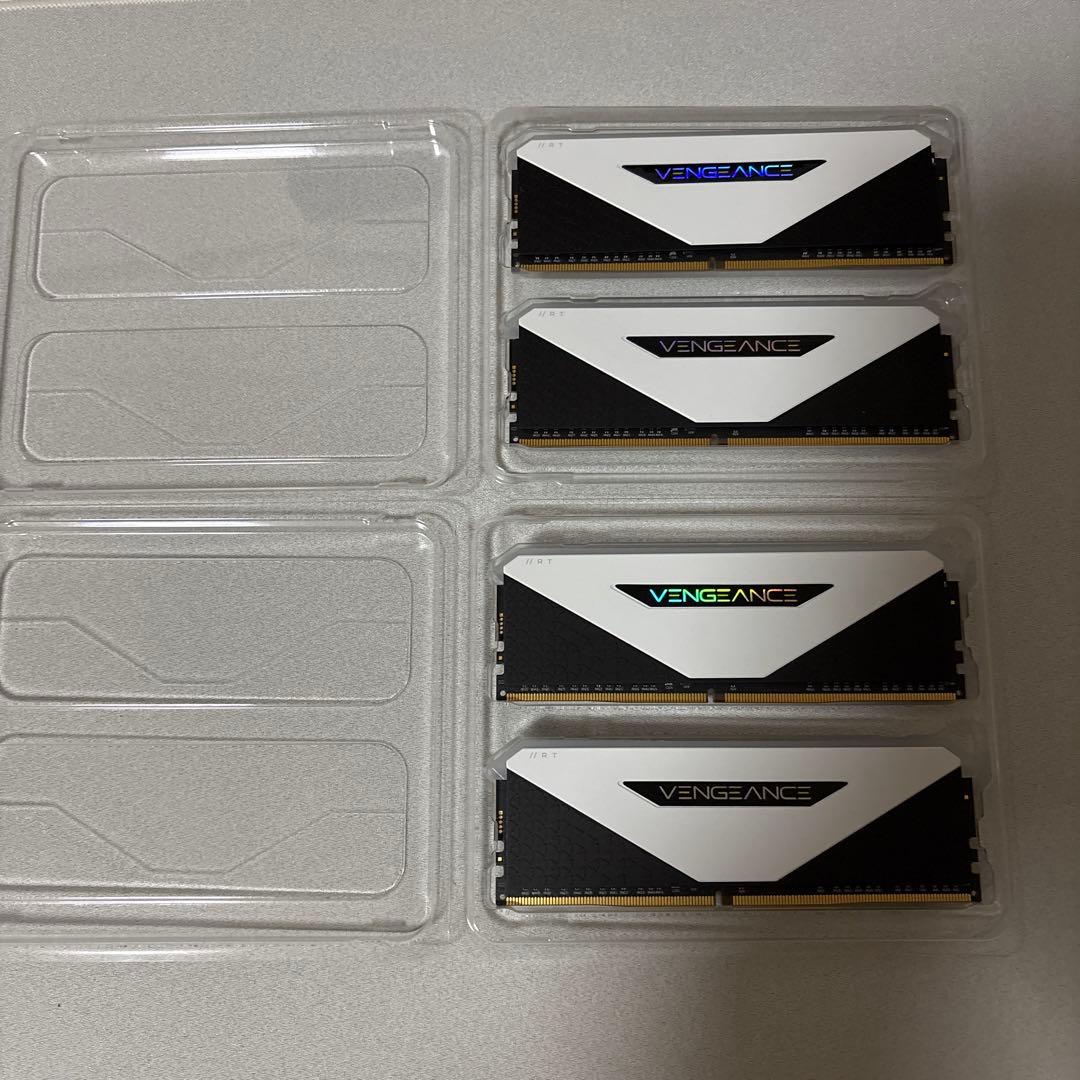 CORSAIR VENGEANCE RGB RT 16GB 2個セット
