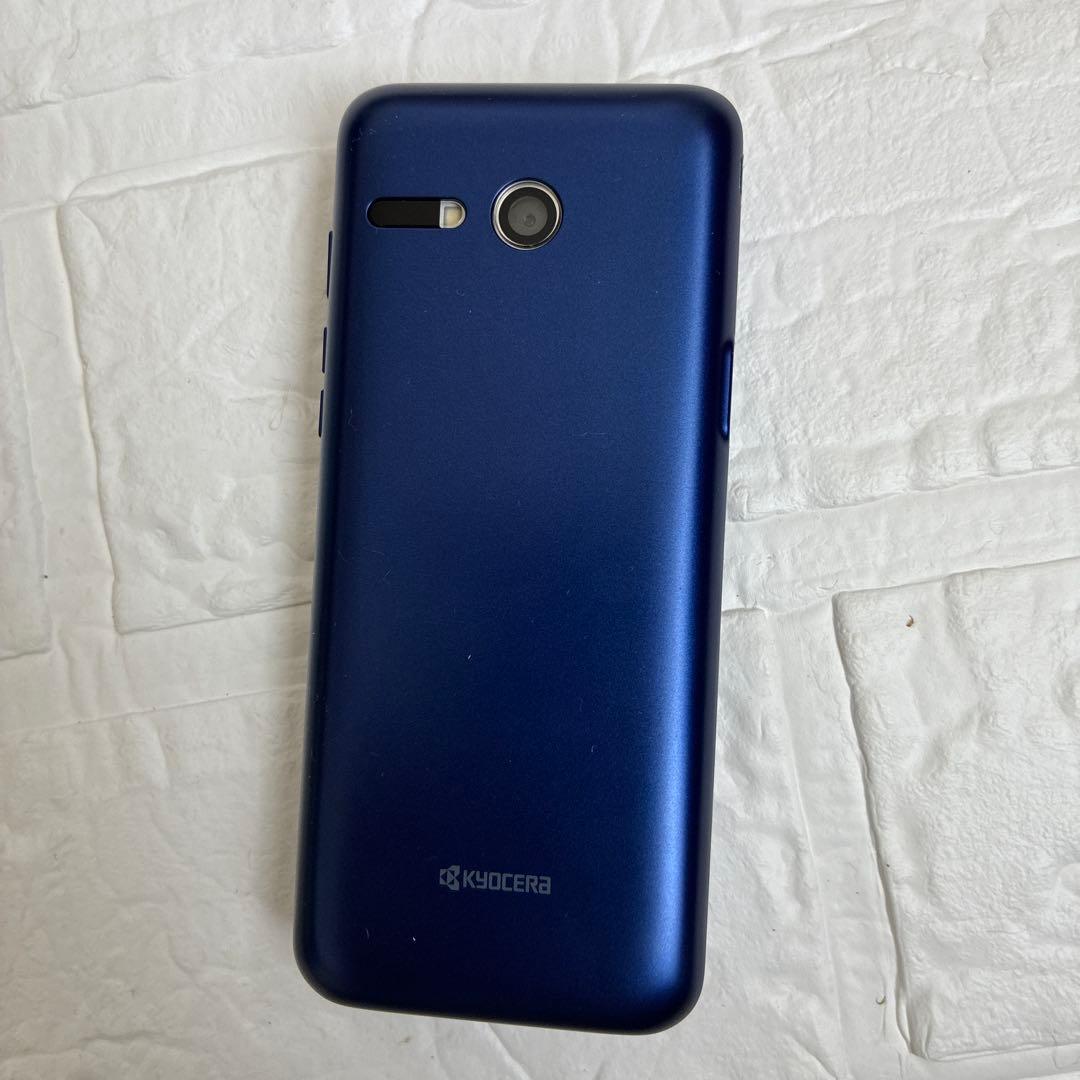 au かんたんケータイライト　KYF43 初期化済み SIMフリー 携帯