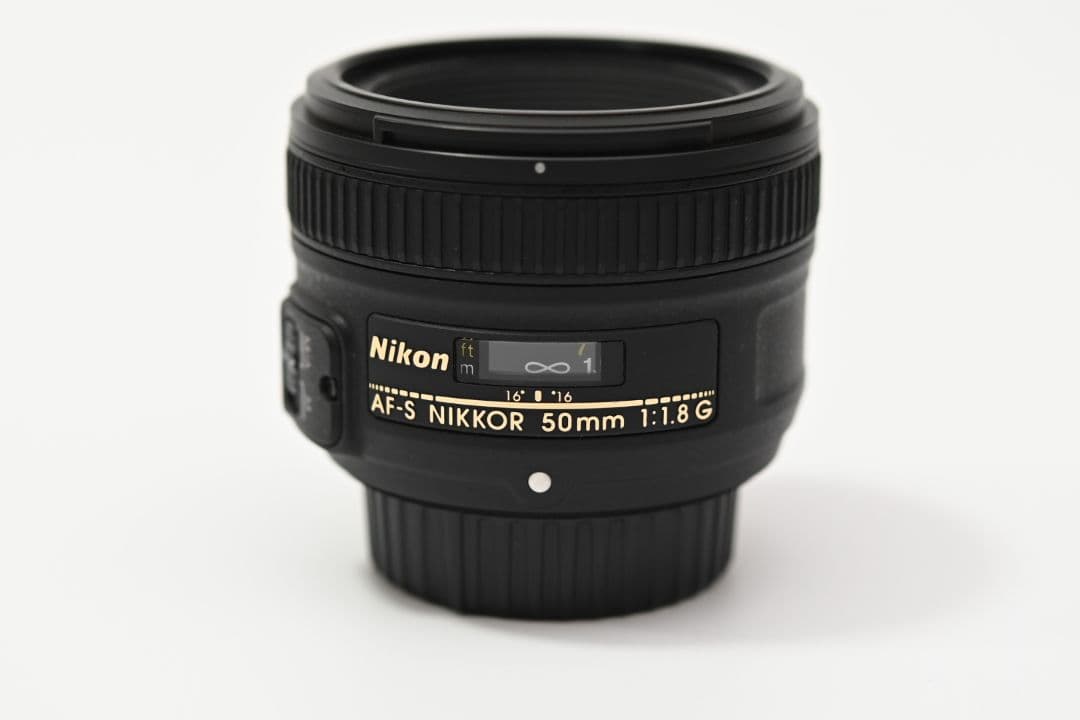 Shampoo AF-S NIKKOR 50mm f/1.8G レンズ