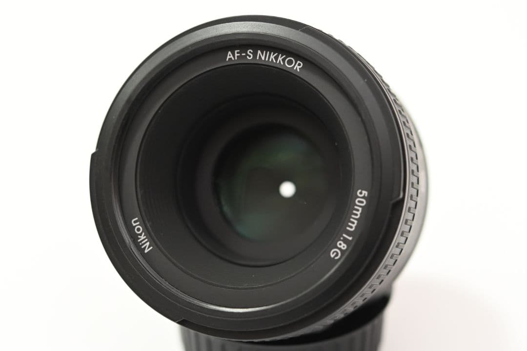 Shampoo AF-S NIKKOR 50mm f/1.8G レンズ
