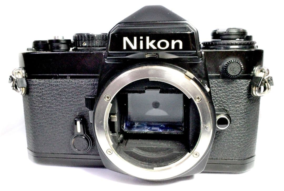 ニコン　Nikon FE + Ai-s Nikkor 50mm/F1.8