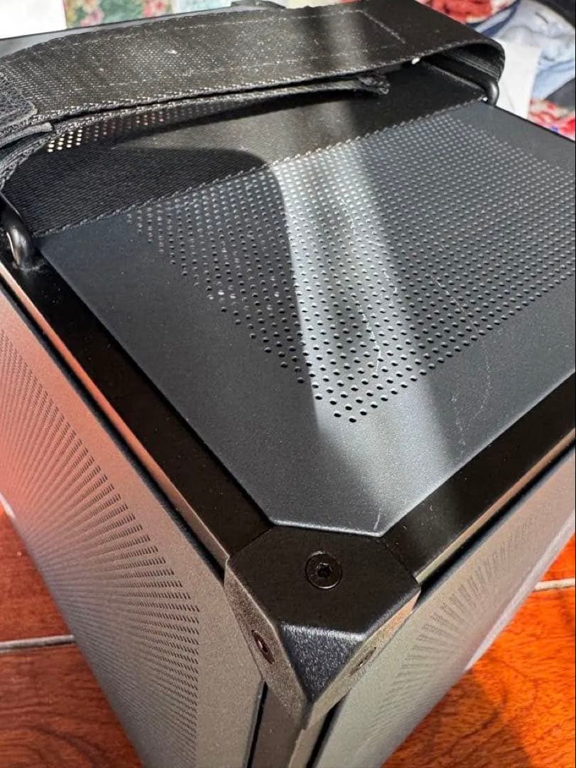 PCケース(自作PC用) Komano c6 handle Ryzen5600x b550