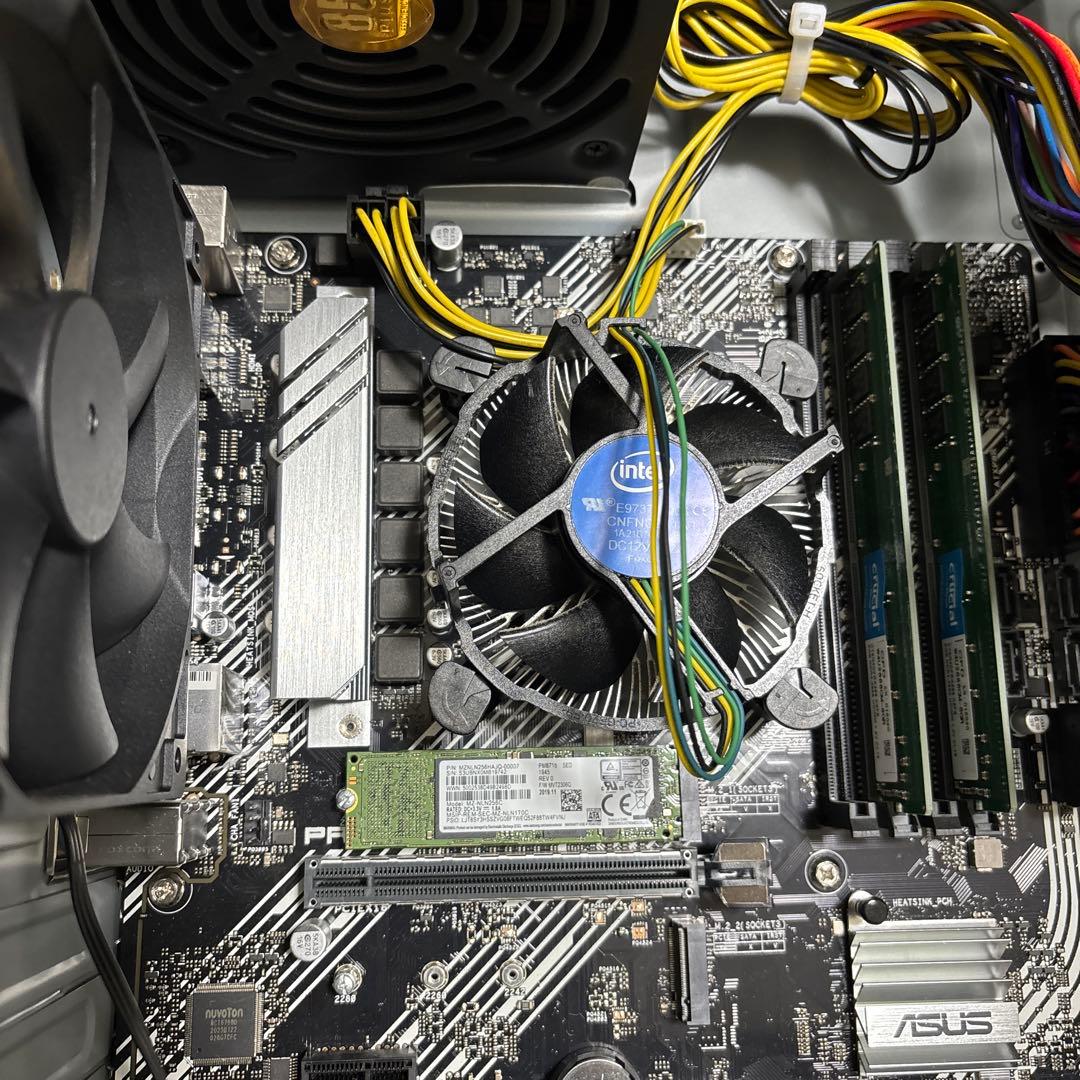 ★Corei5-10400、16G 、m.2 250G ,win11pro