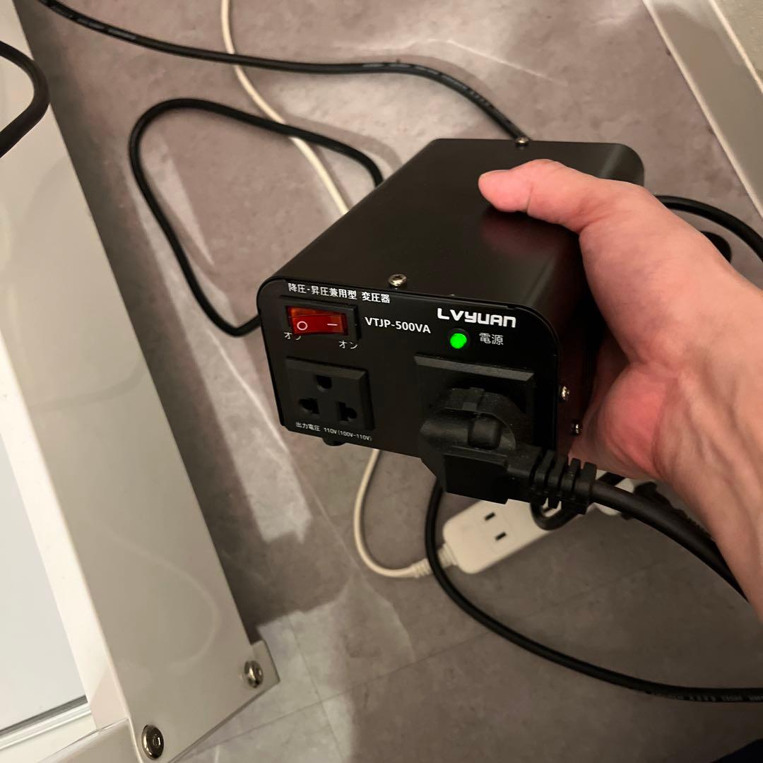 低周波シミ取りマシン　2023年7月製　サロン用•家庭用　兼用