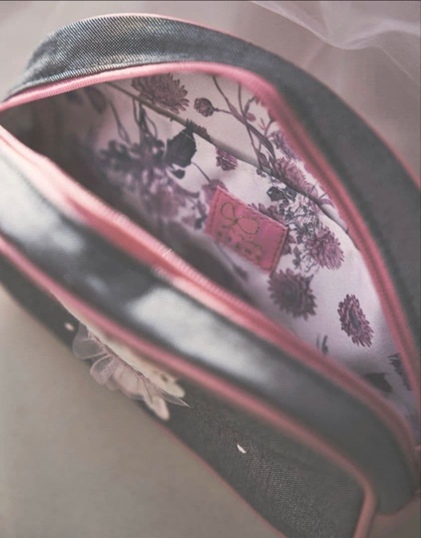 stina×familiar スティナ ファミリア バレリーナ バレエ ポーチ - メルカリ