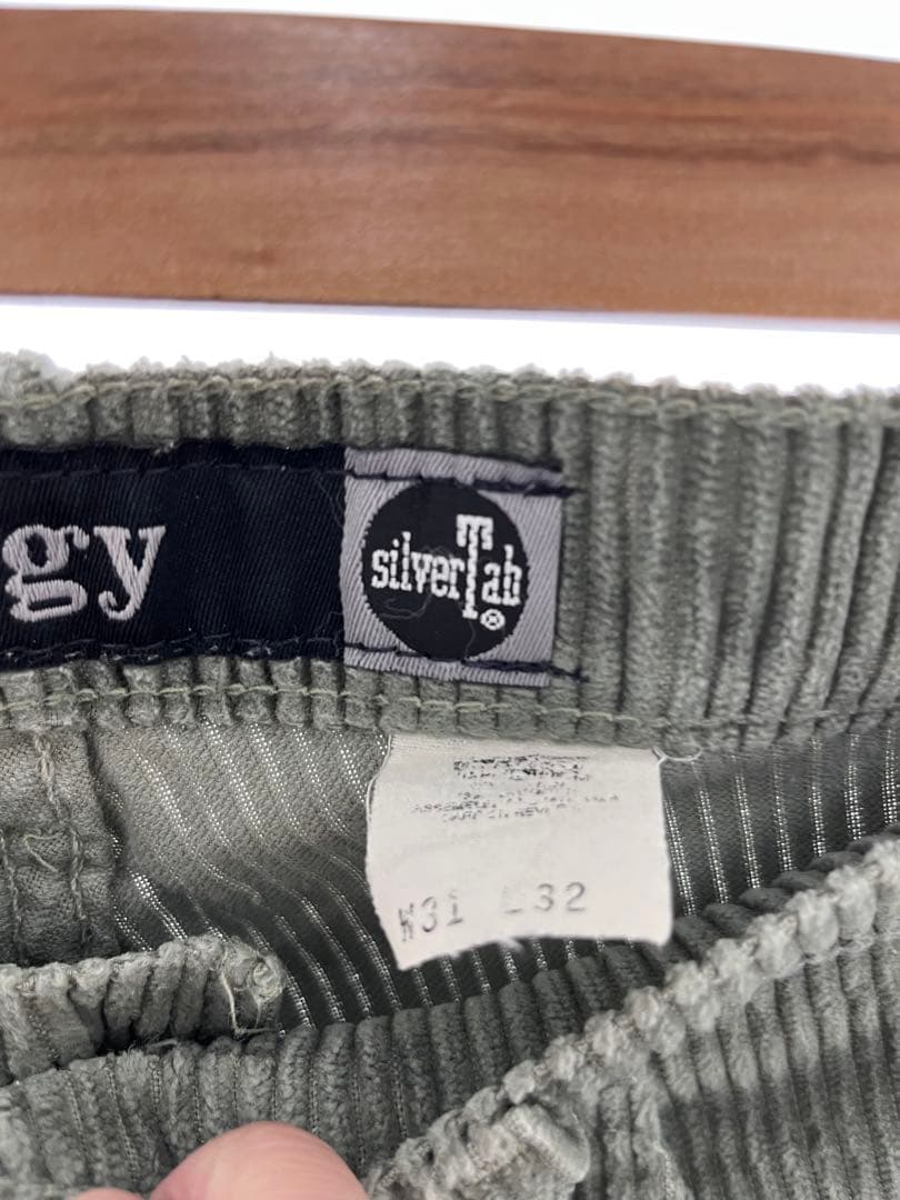 パンツ 90s Levi's SilverTab corduroy \"BAGGY\"
