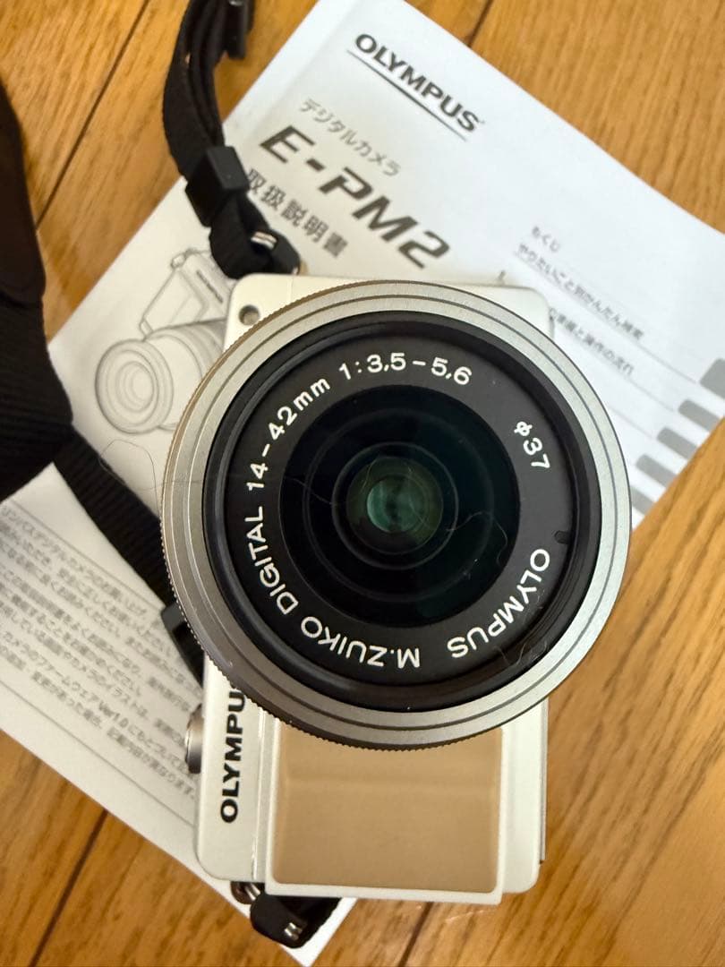 OLYMPUS E-PM2 レンズキット ミラーレス一眼