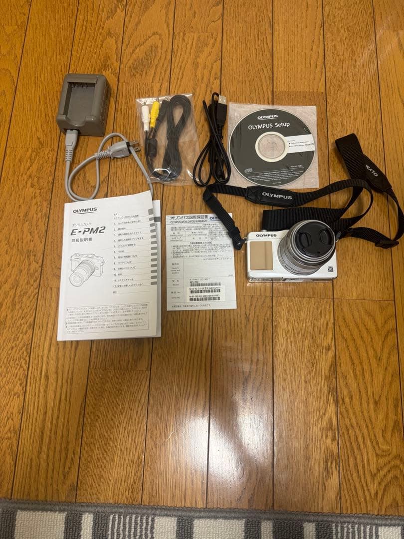 OLYMPUS E-PM2 レンズキット ミラーレス一眼