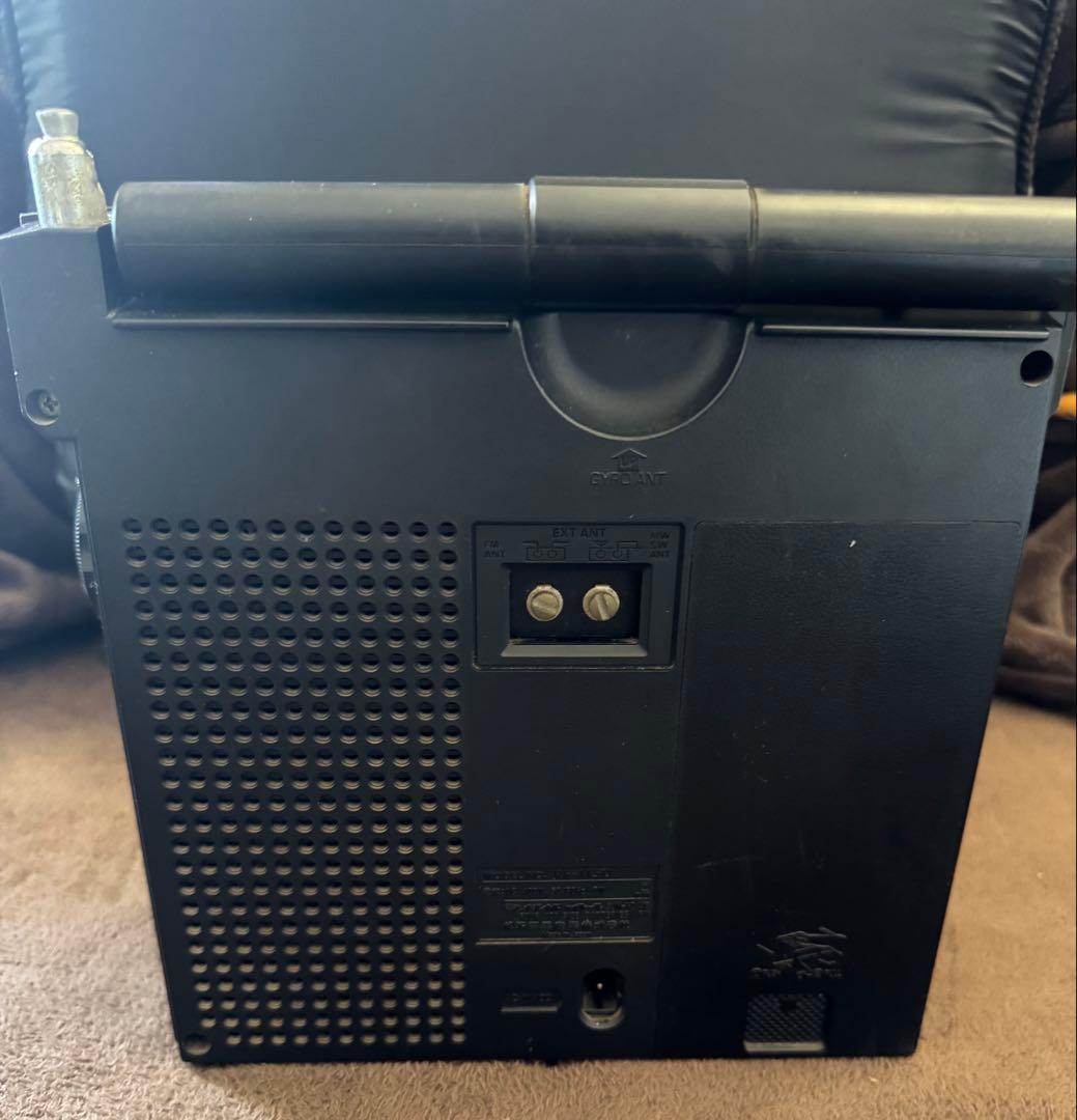 ナショナル　クーガー　RF-1150 ラジオ　レトロ