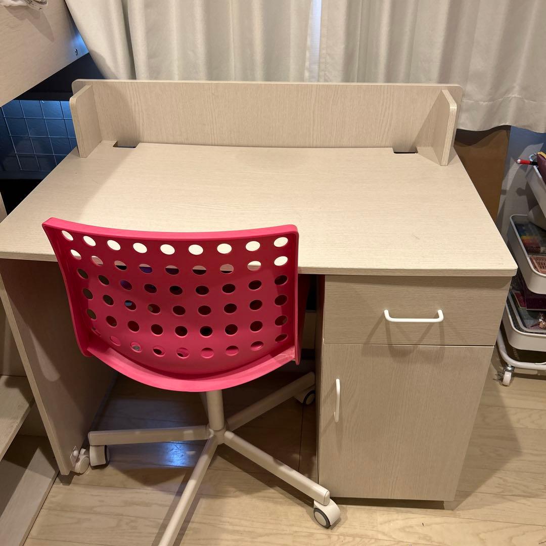 引き取り限定‼️ニトリ システムベッドデスク 子供 - メルカリ