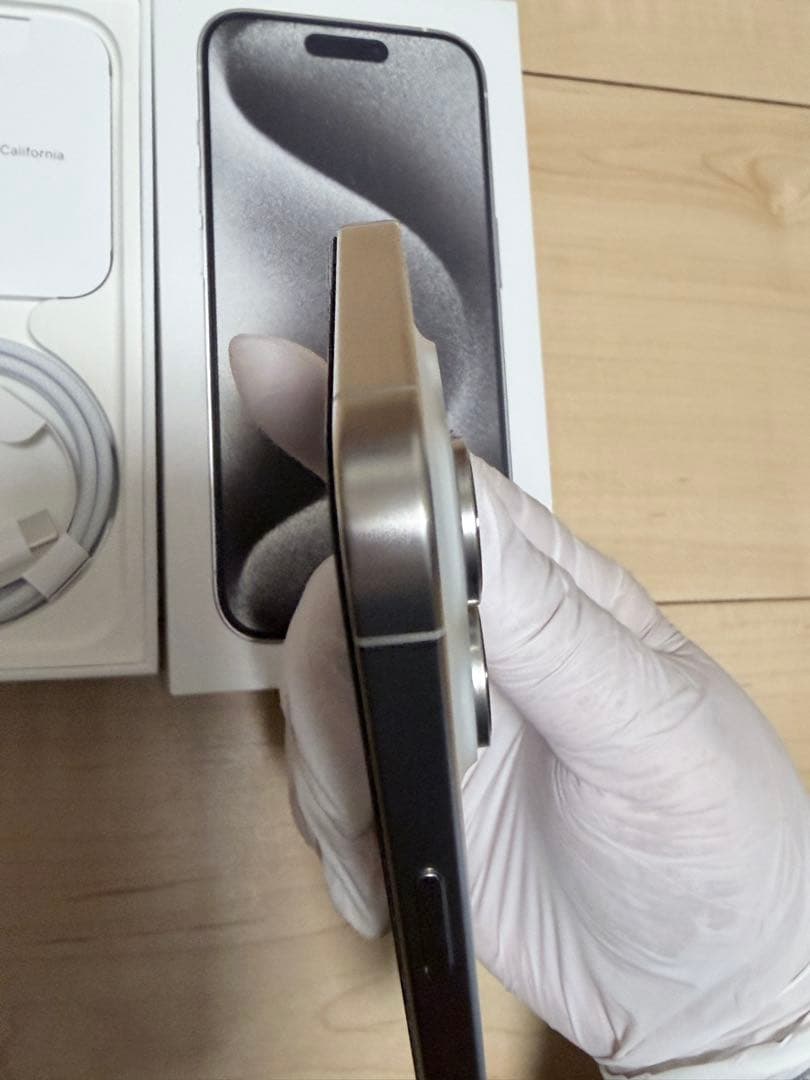 iPhone 15 Pro 256GB 本体　付属品未使用