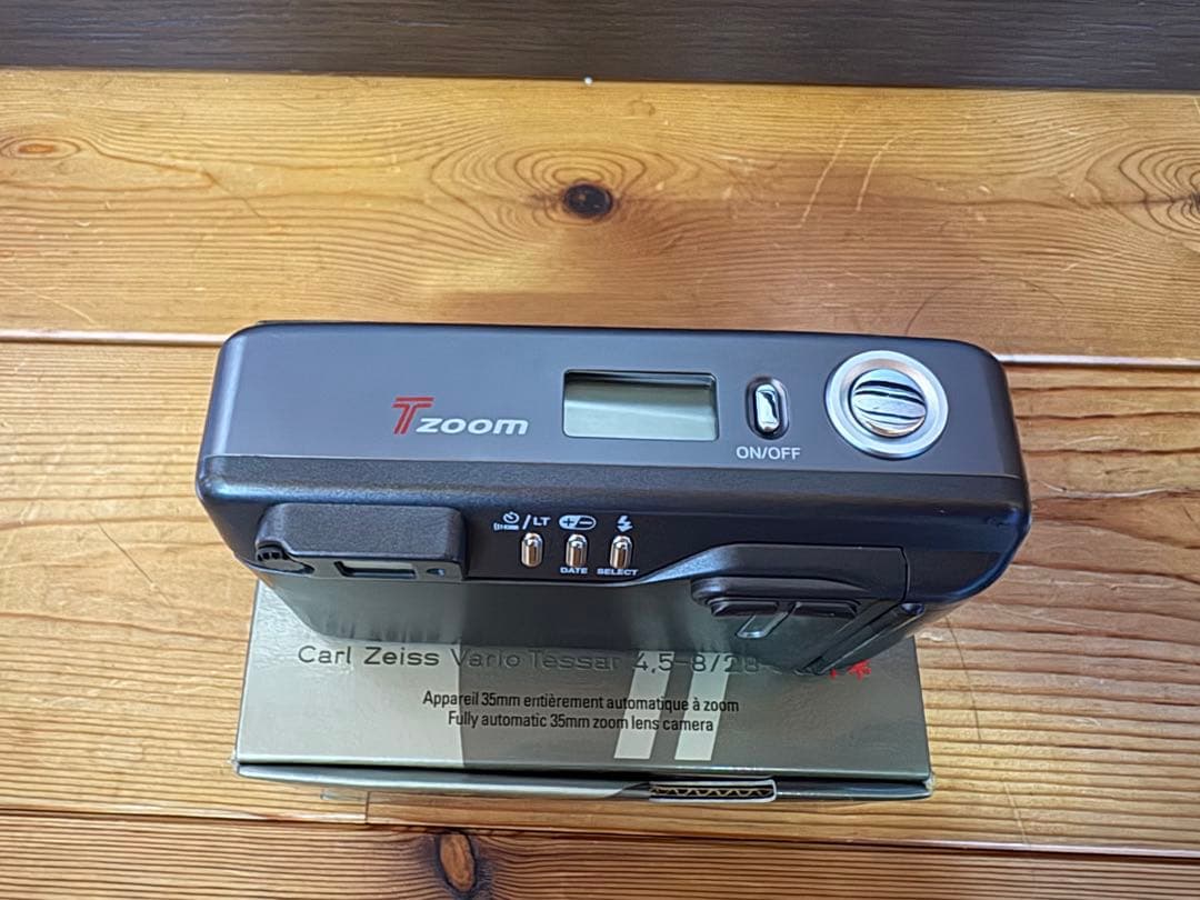 お*し様 KYOCERATzoomCarlZeiss フィルムカメラ 京セラヤシ