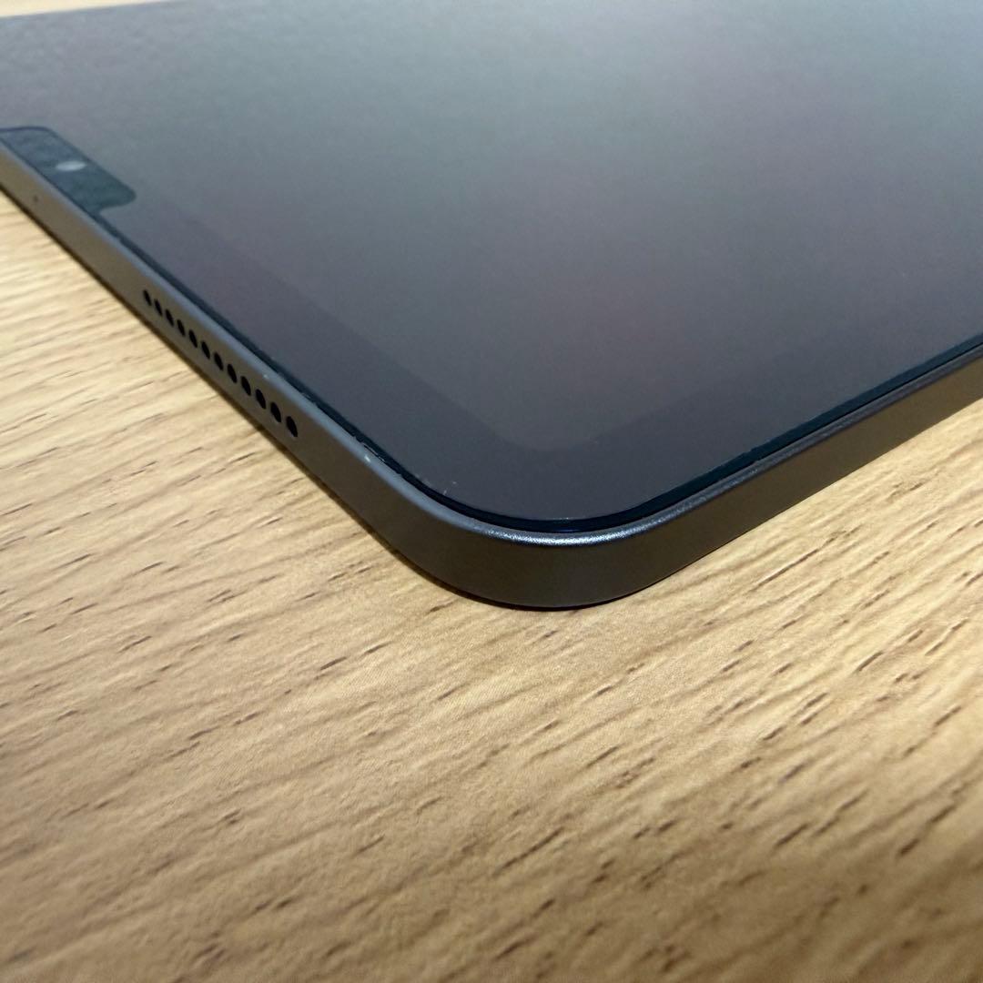 iPad Air 11インチ 第5世代 M1チップ 256GB 最大容量84%