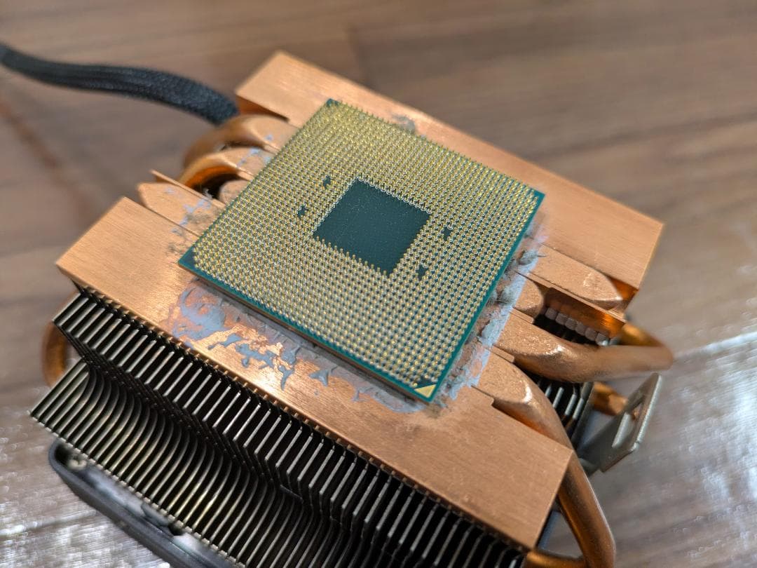 AMD Ryzen 9 3900X CPU AM4ソケット