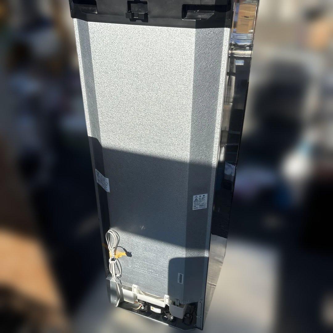 送料込 SHARP　家庭用冷蔵庫　SJ-PD27