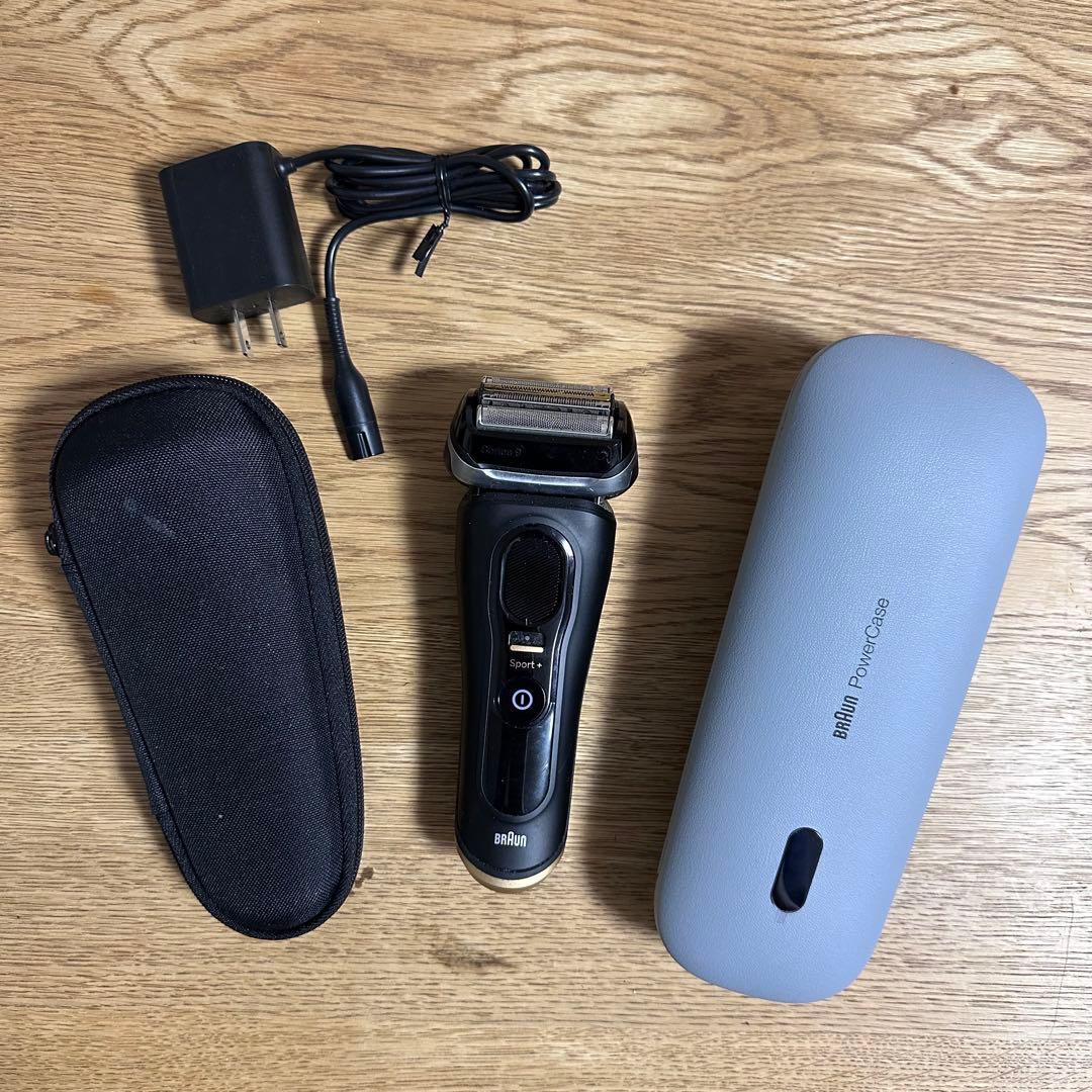BRAUN 電気シェーバー Series 9 Sports [充電ケース付き] BRAUN 電気シェーバー Series 9 Sports [充電ケース付き] BRAUN Series