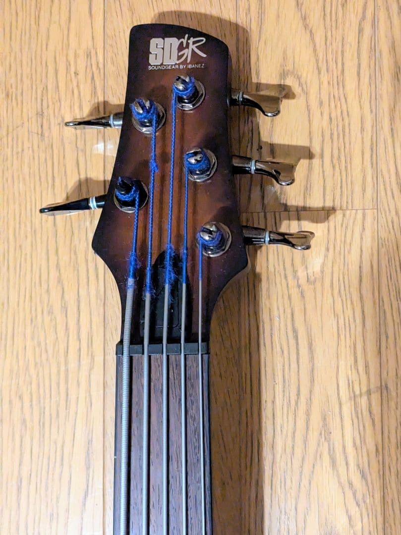 IBANEZ SRF705フレットレスベース + HIPSHOTエクステンダー - メルカリ