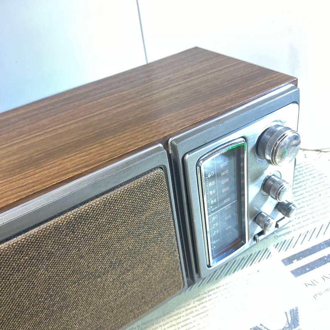 これだけ金をかけたホームラジオはもう出てこないでしょう　ソニー　ICF-9580