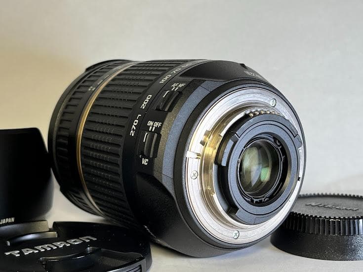 タムロン18-270mm F3.5-6.3 Di II VC B003 ニコン