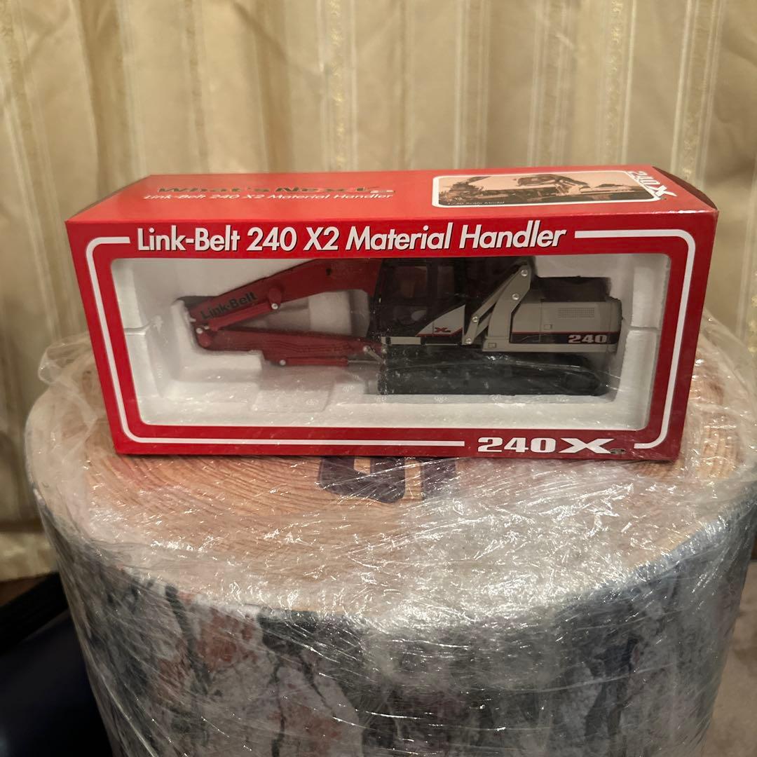 Link-Belt 240 X2 Material Handler - メルカリ