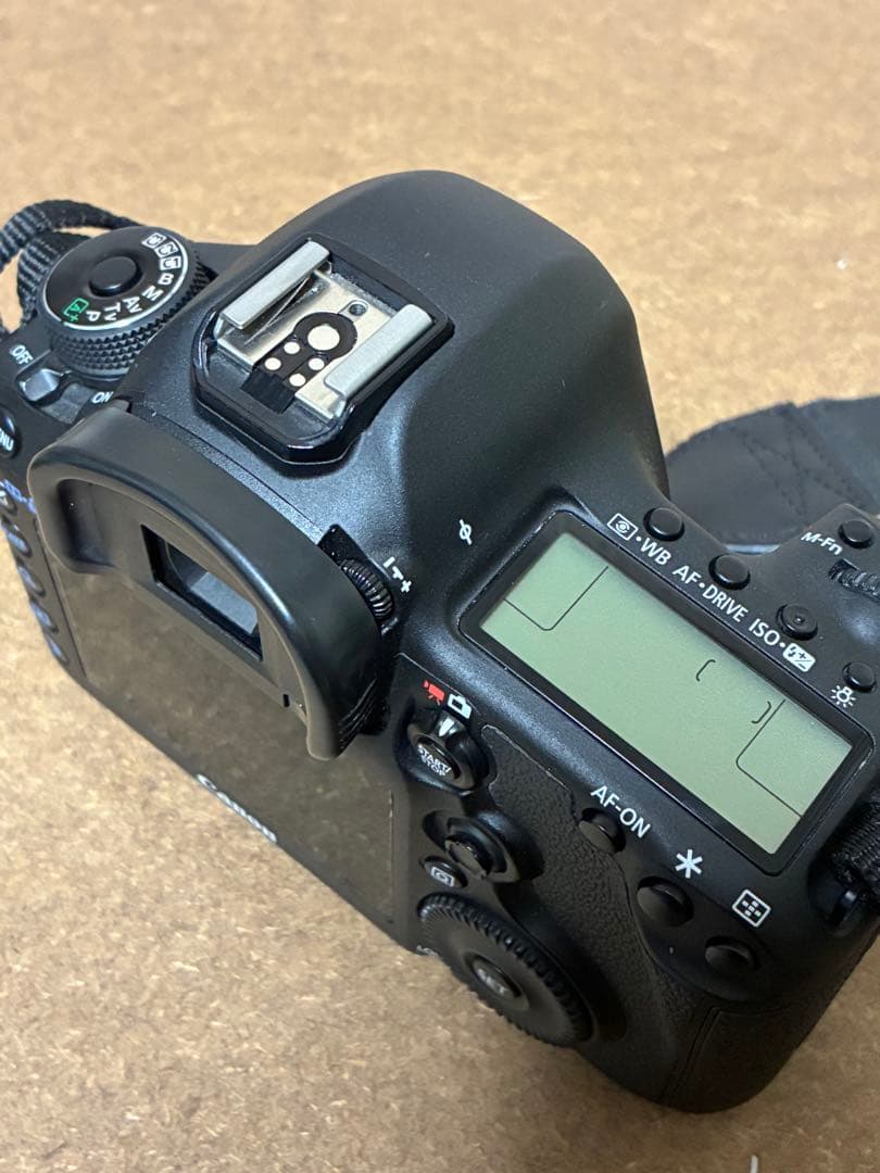 Canon EOS 5D Mark III 本体 バッテリー付き